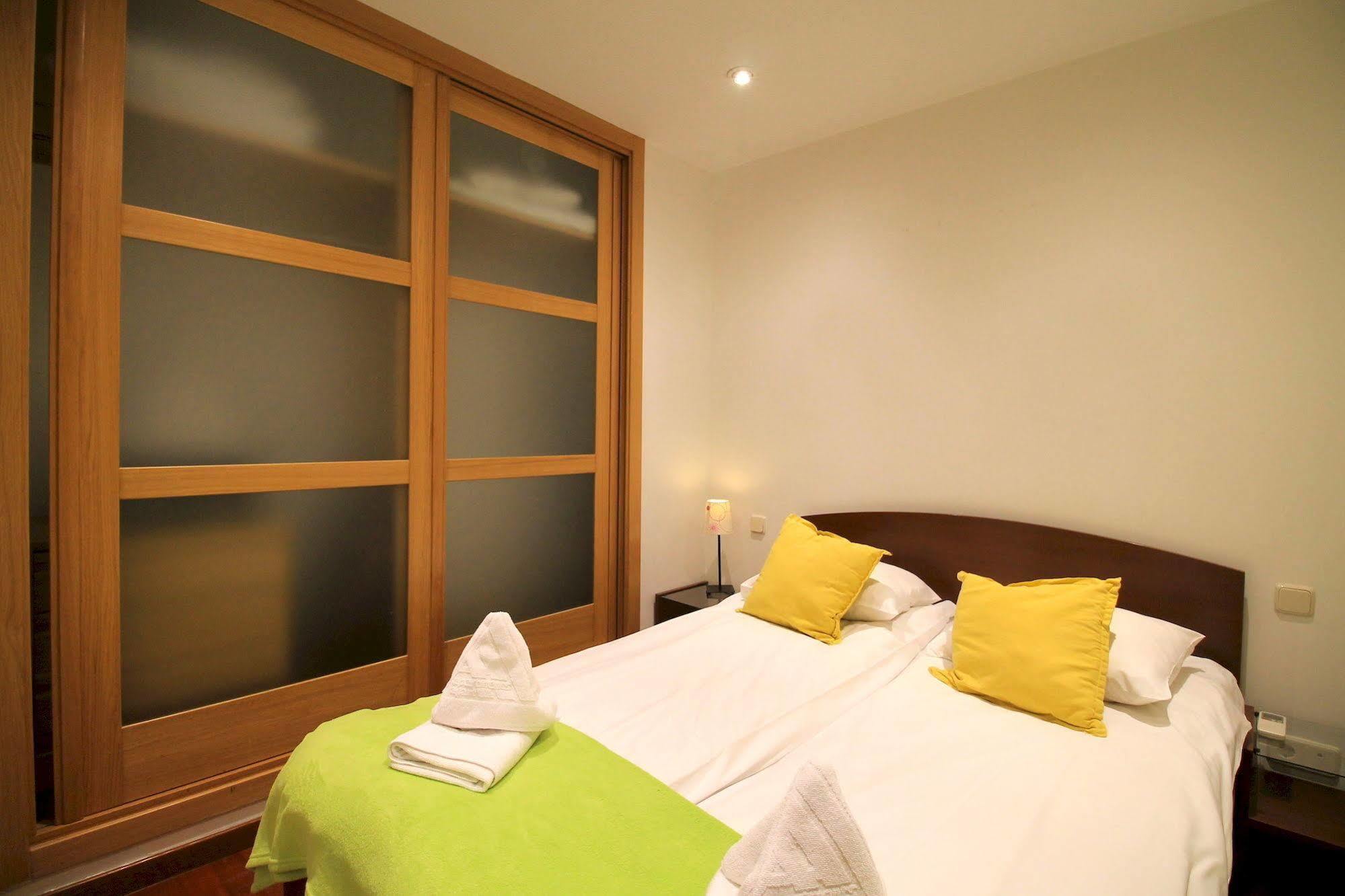 מדריד Prado Apartments מראה חיצוני תמונה