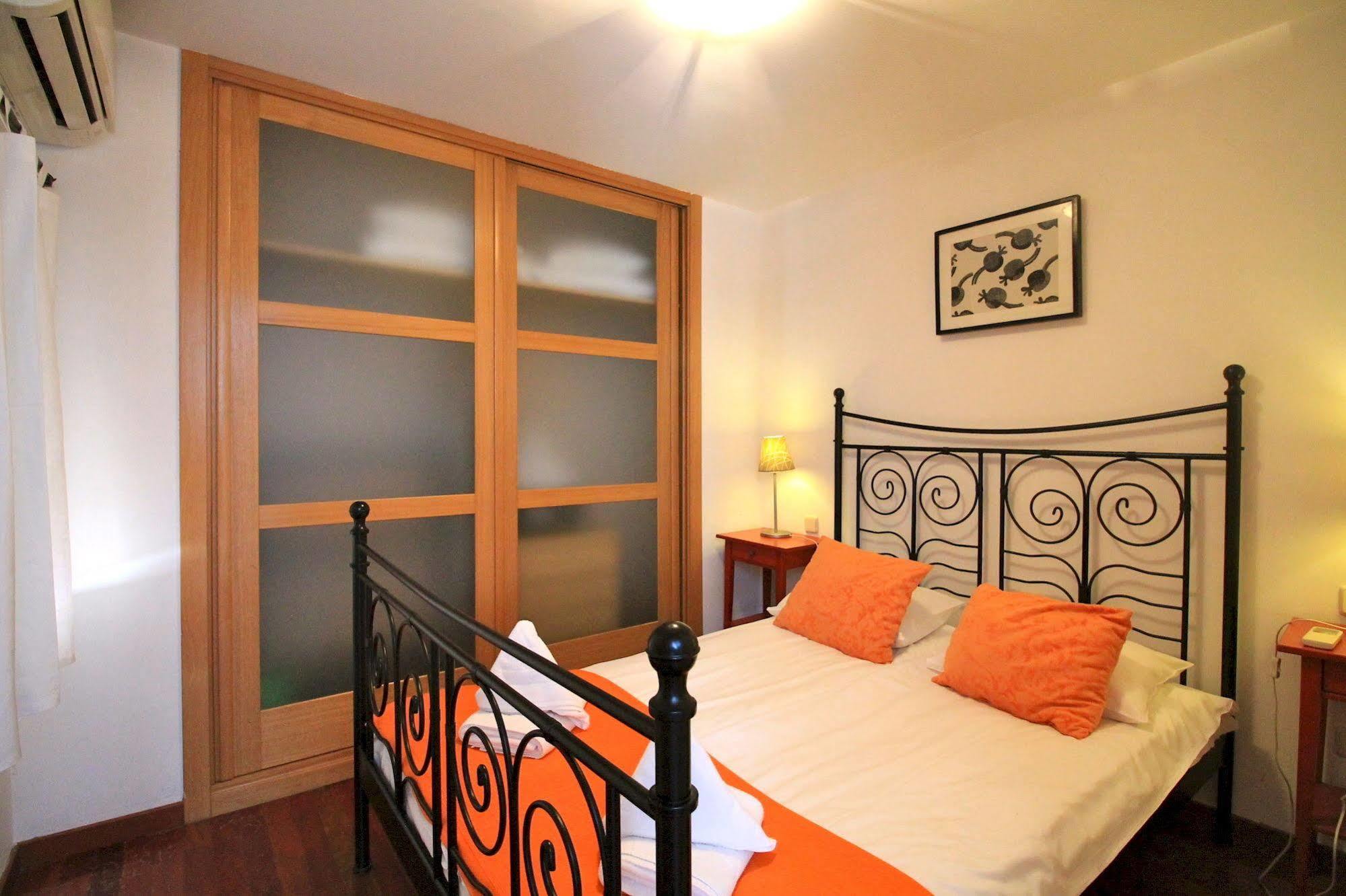 מדריד Prado Apartments מראה חיצוני תמונה