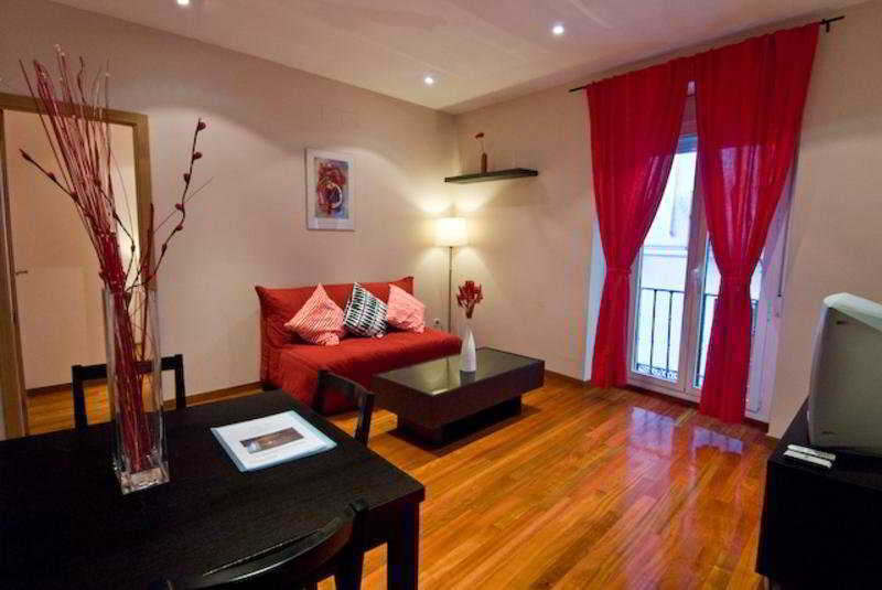 מדריד Prado Apartments מראה חיצוני תמונה